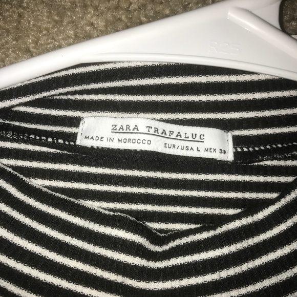 BLACK AND WHITE LONG SLEEVED SHIRT - Picture 2 of 3